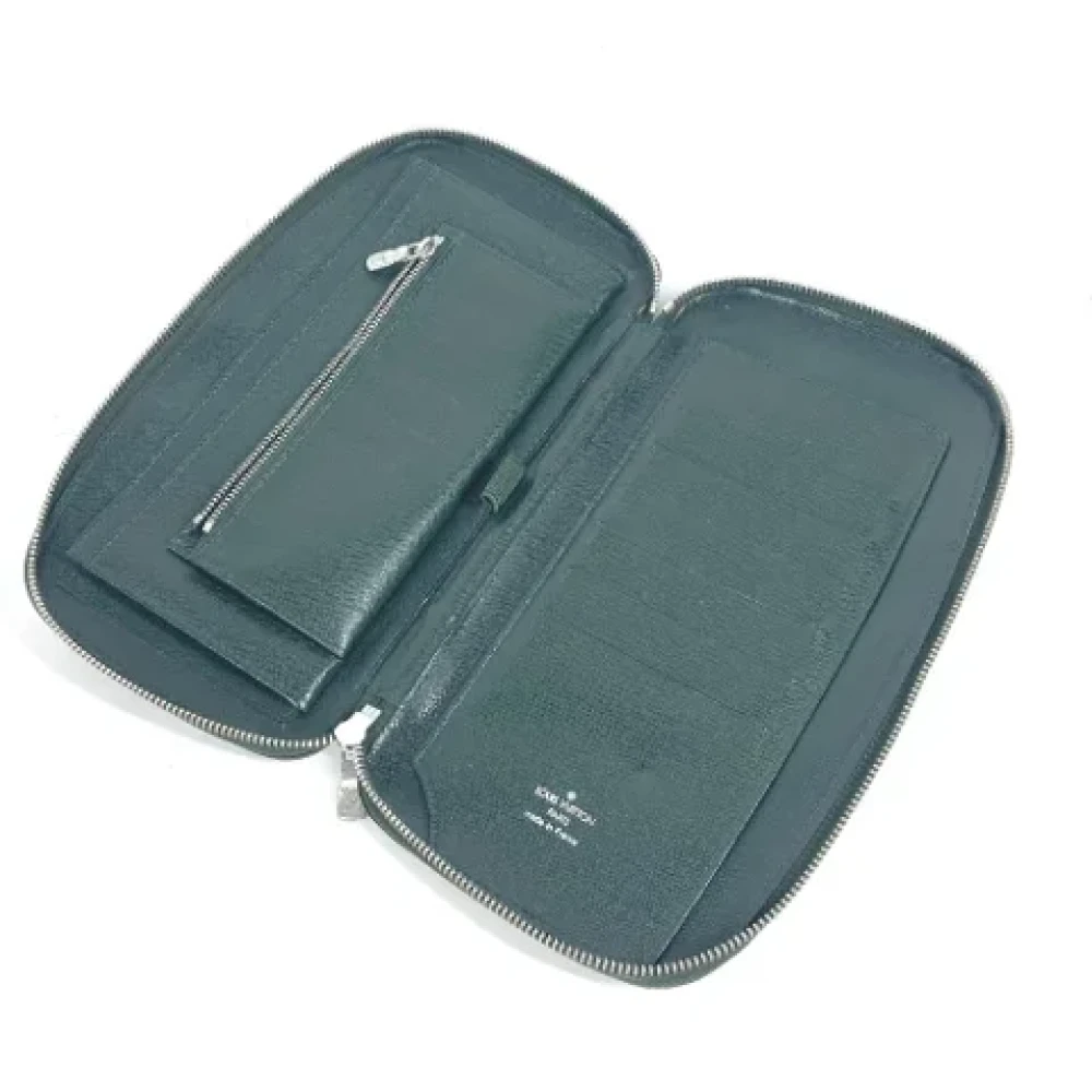 Louis Vuitton Vintage Pre-owned Leather wallets Green Dames