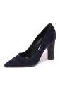 chaussure-en-daim-bleu-fabriquee-en-italie
