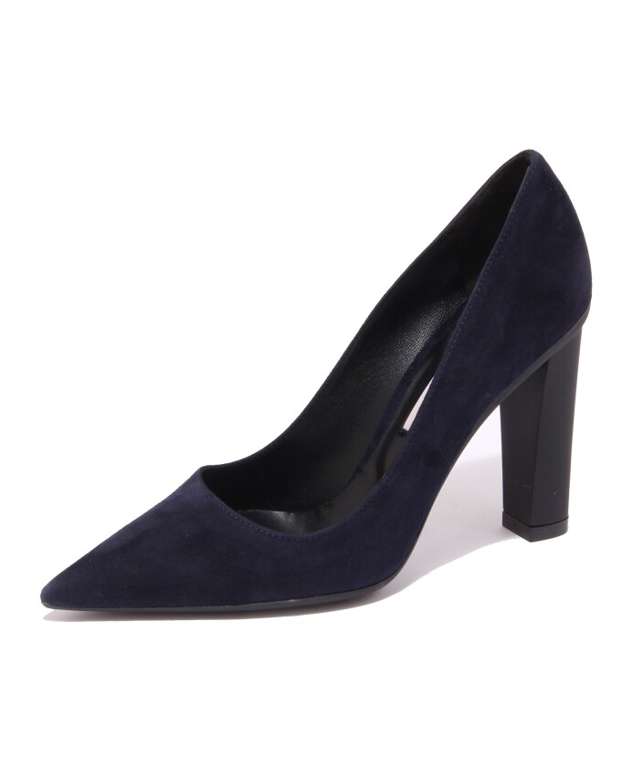 chaussure-en-daim-bleu-fabriquee-en-italie