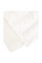 pull-blanc-enfant-avec-ecusson-logo-et-devant-matelasse