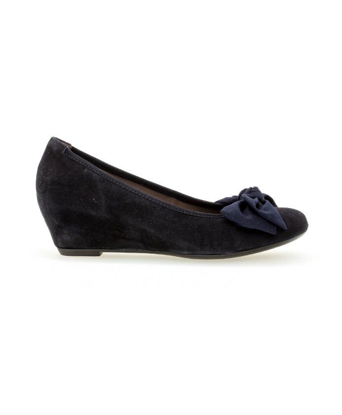 ballerines-compensees-en-daim-bleu-marine