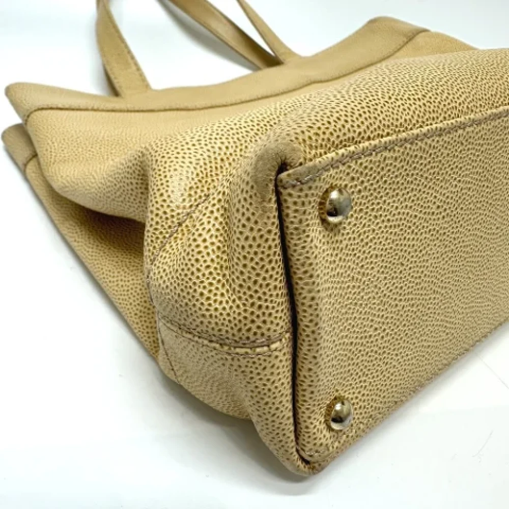 Chanel Vintage Pre-owned Leather totes Beige Dames