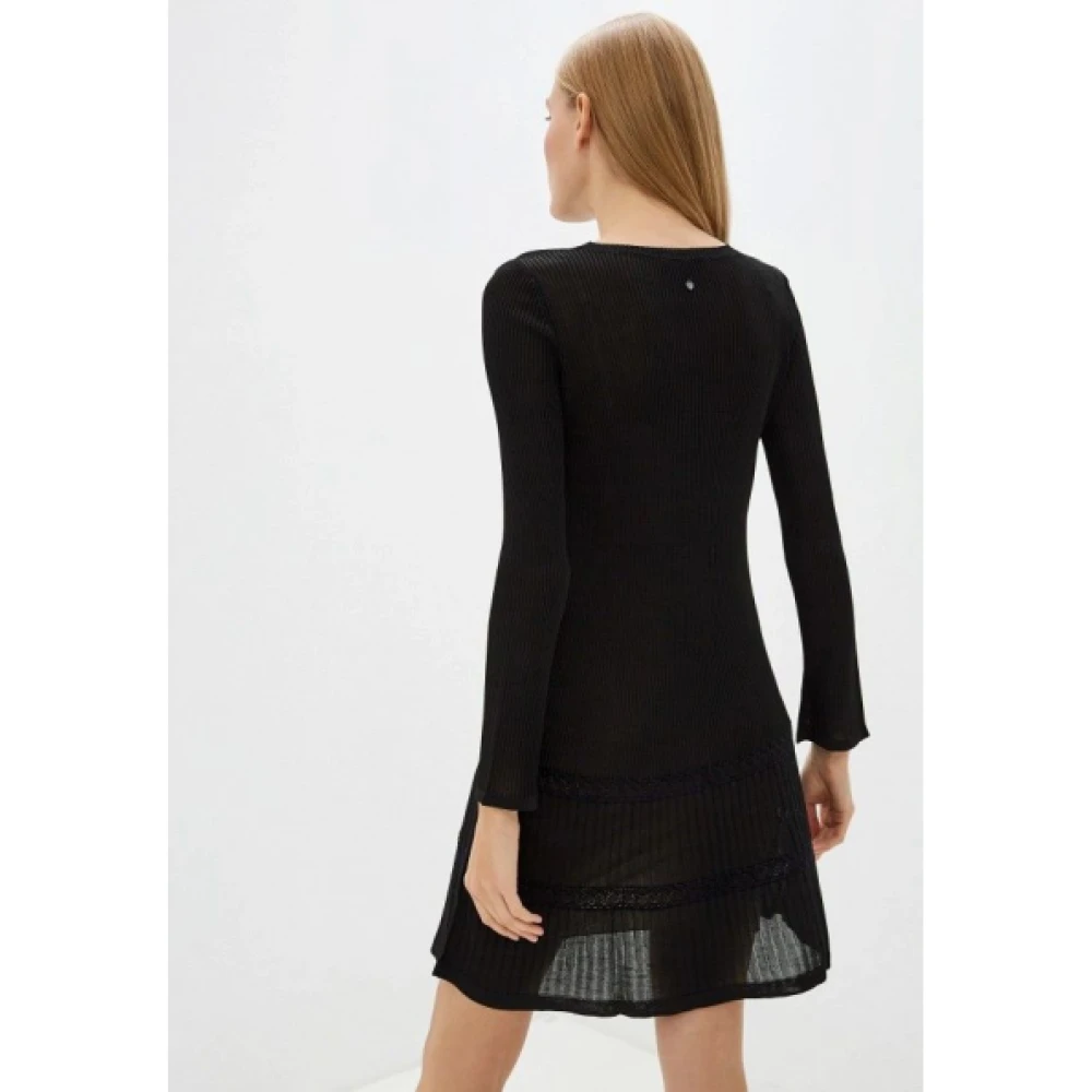Twinset Zwarte Geribbelde Jurk met Kantdetails Black Dames