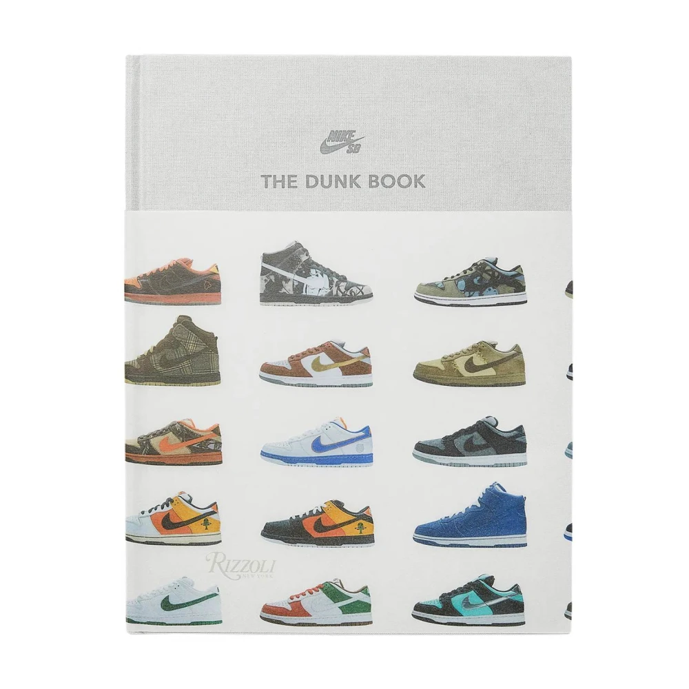 Nike SB Dunk Book