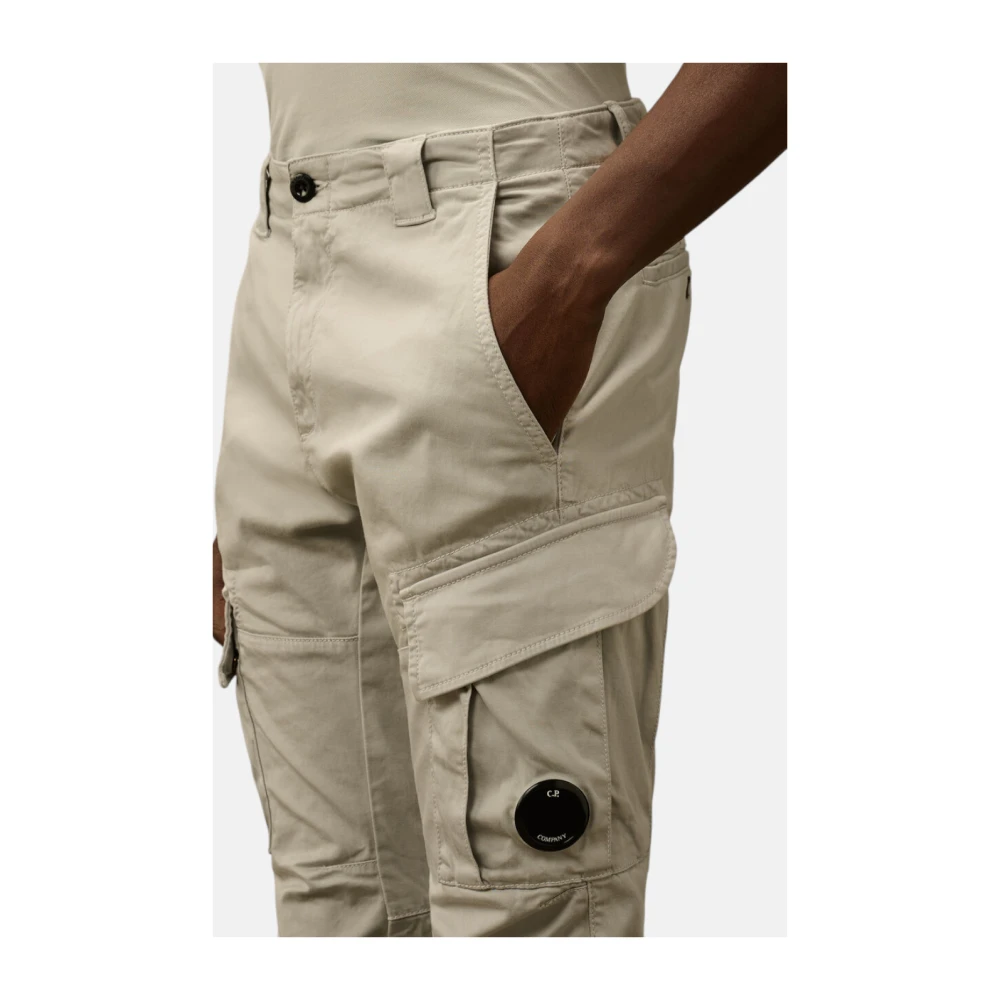 C.P. Company Blauwe Vos Cargo Broek Satijn Stretch Beige Heren