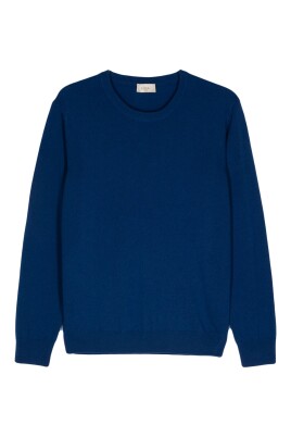 crew-neck-sweater