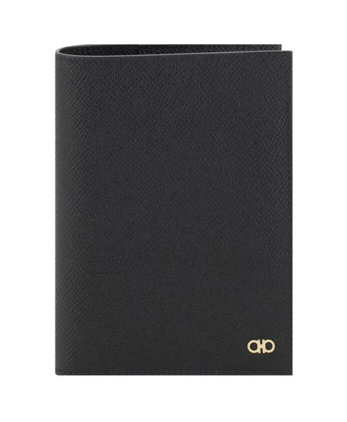 leather-wallet-with-gancini-plaque