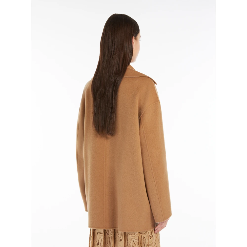 Max Mara Studio Kameel Jassen Regular Fit Stijlvol Brown Dames