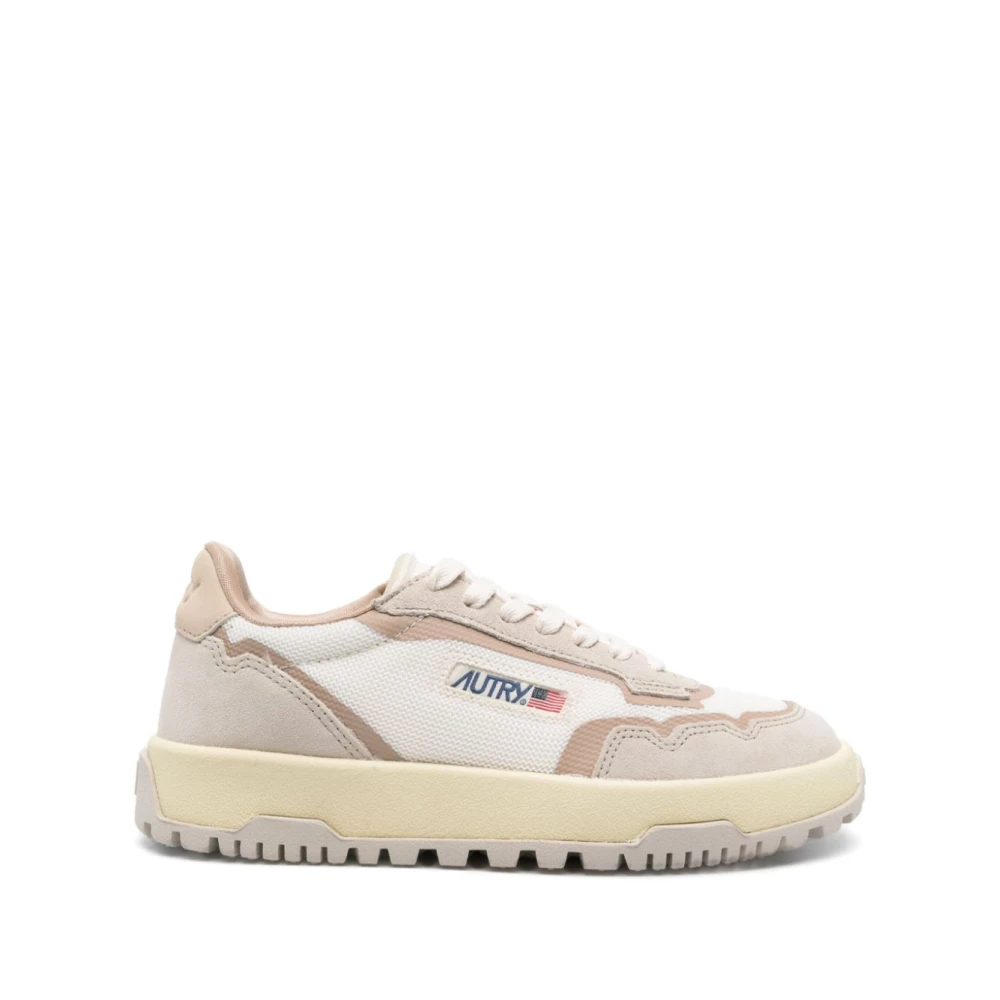 Autry Wildpace Sneakers Dames Schoenen Beige