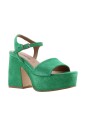 high-heel-sandals