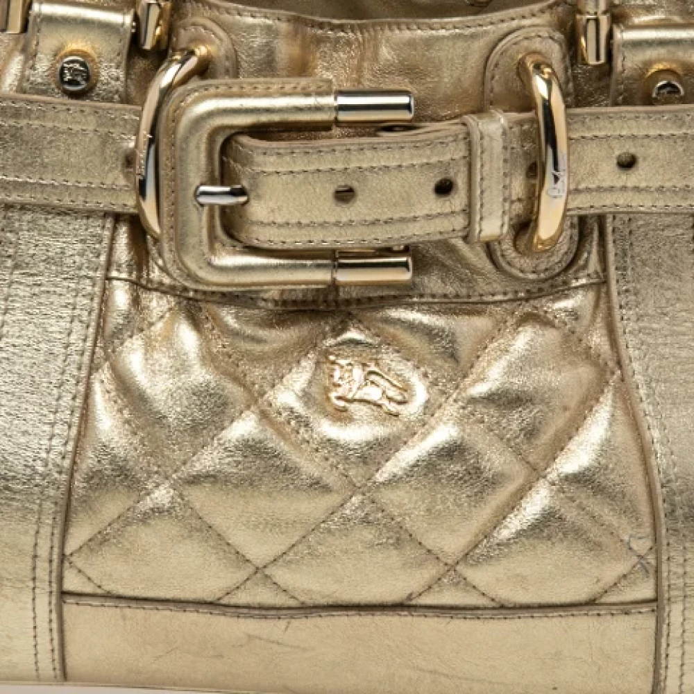 Burberry Vintage Pre-owned Leather totes Yellow Dames