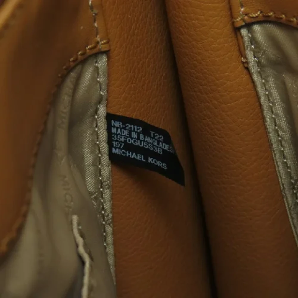 Michael Kors Pre-owned Plastic handbags Brown Dames