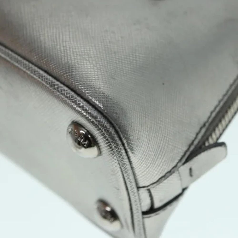 Prada Vintage Pre-owned Leather prada-bags Gray Dames
