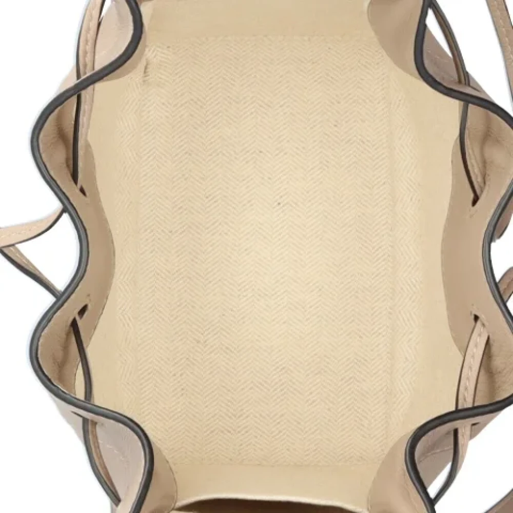 Loewe Pre-owned Leather handbags Beige Dames