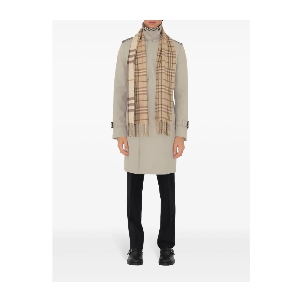 Burberry Geruite Patroon Kasjmier Sjaal met Franjes White Dames
