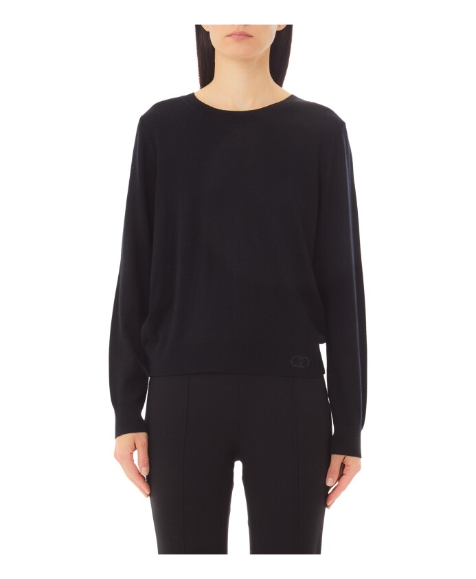 pulls-elegants-avec-detail-de