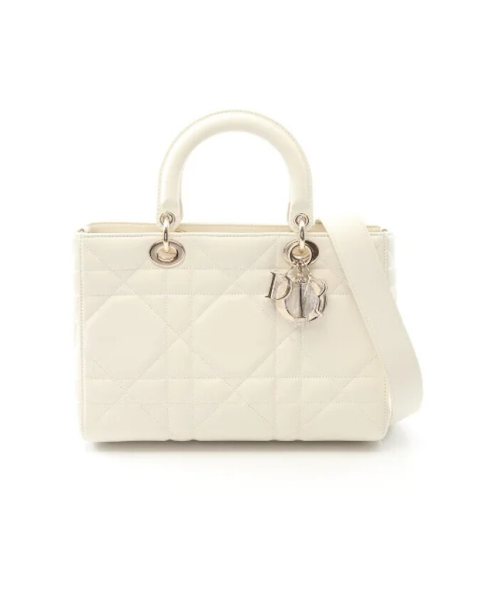 pre-owned-cuir-sacs-main