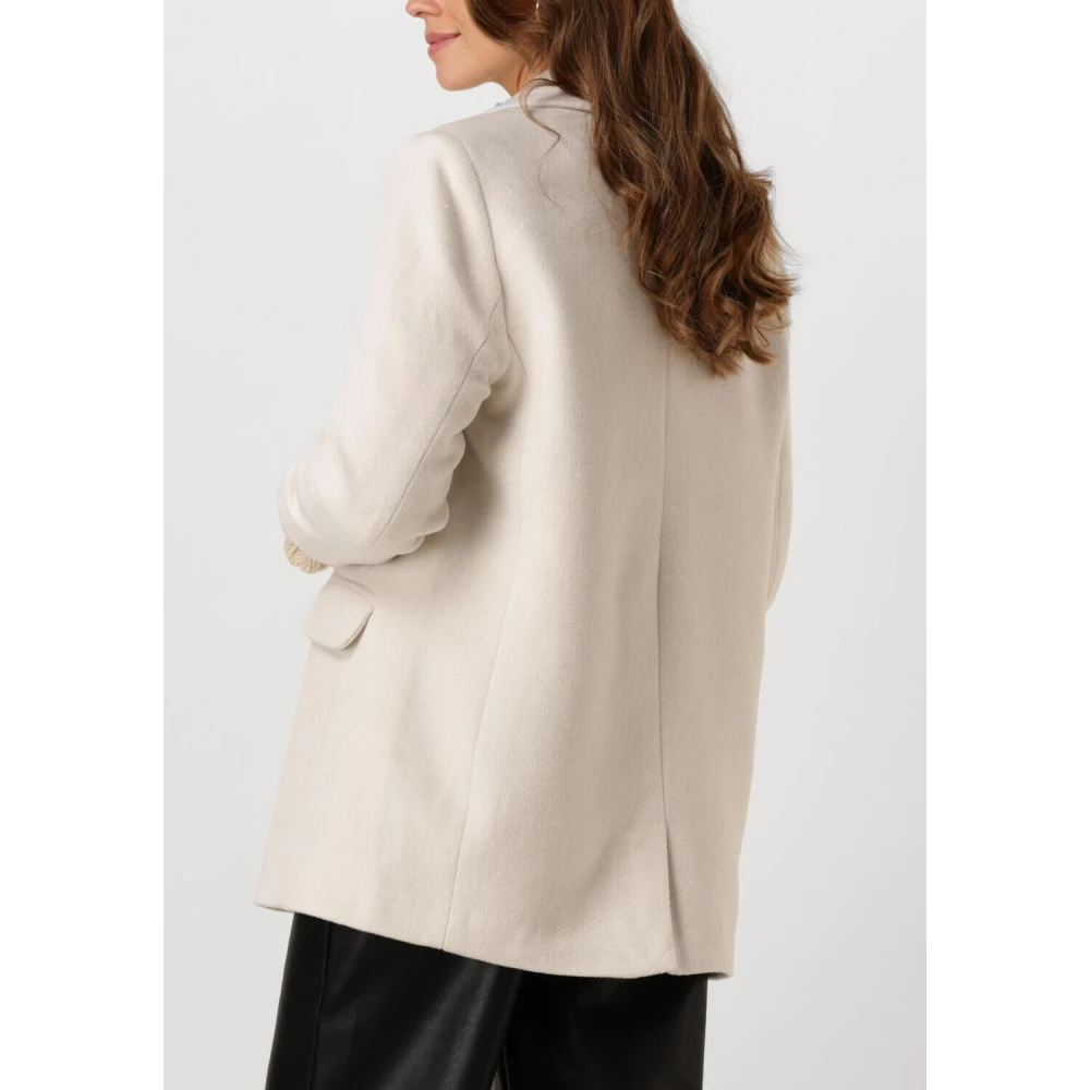 Notre-v Elegante beige jas voor stijlvolle vrouwen Beige Dames