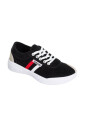 retro-canvas-sneakers