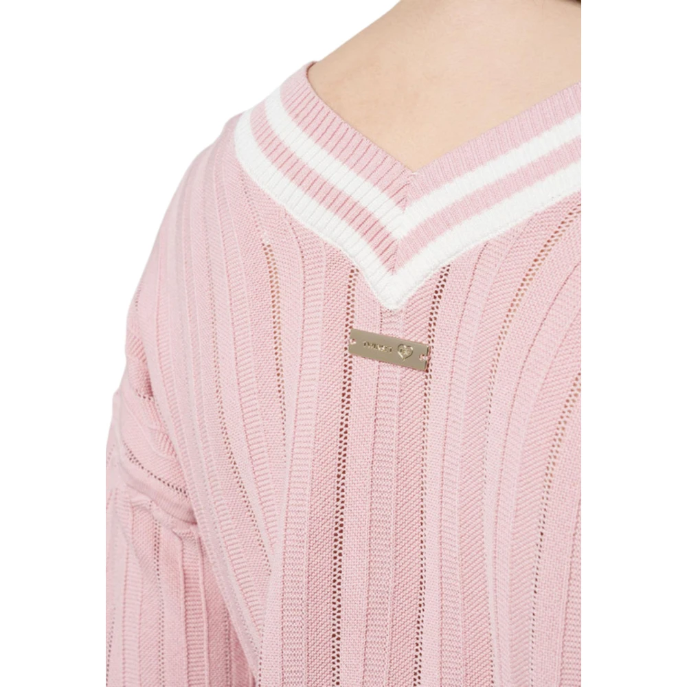 Twinset Roze Sweaters met Metalen Logo Plaat Pink Dames