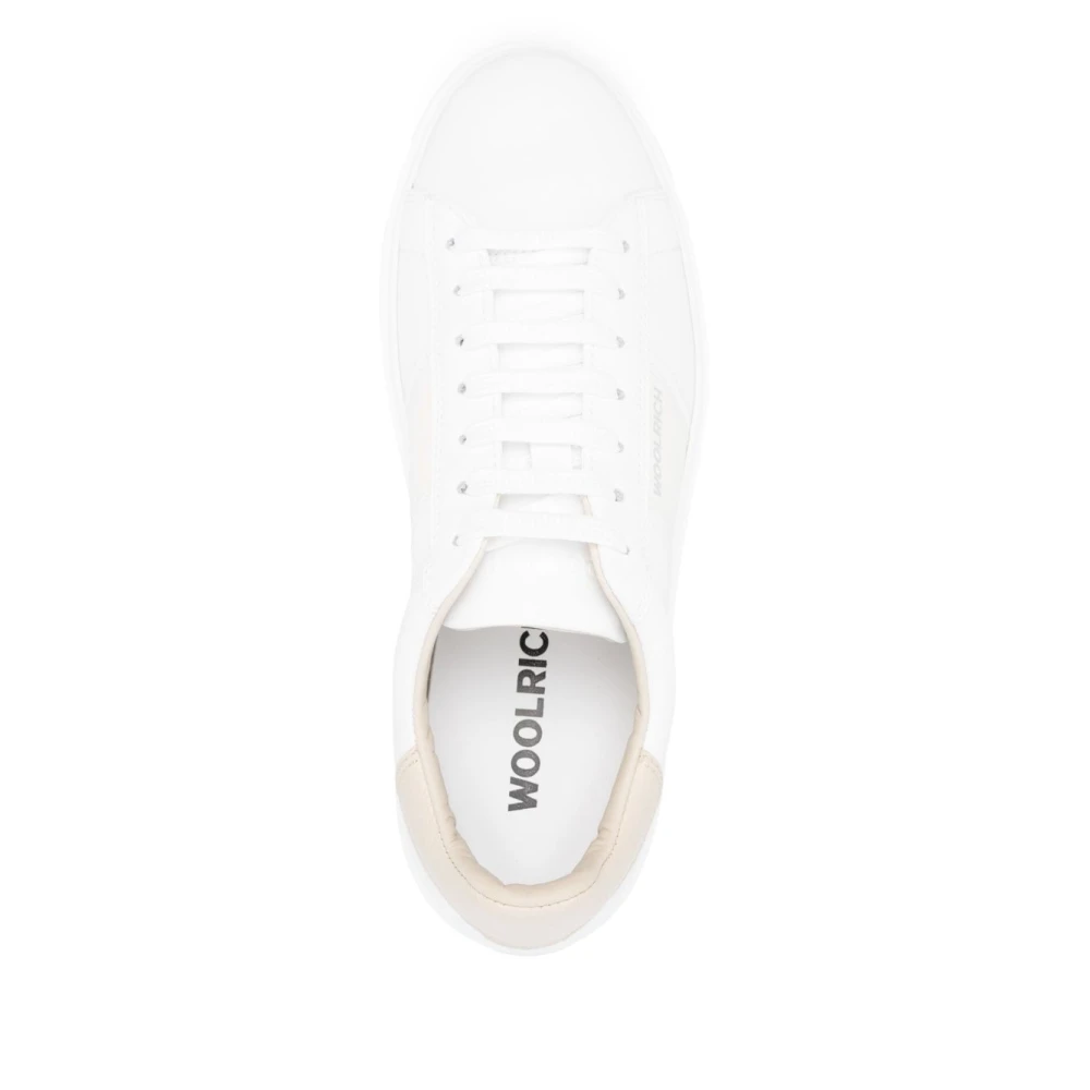 Woolrich Witte Sneakers Vetersluiting Platte Rubberen Zool White Dames