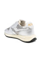 sneakers-basse-en-cuir-argent
