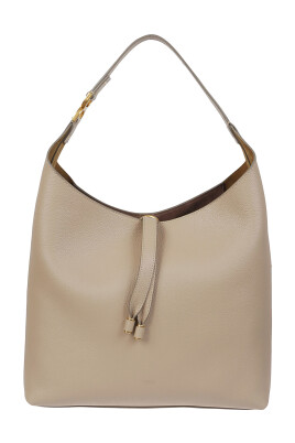 grained-leather-shoulder-bag-with-tassel