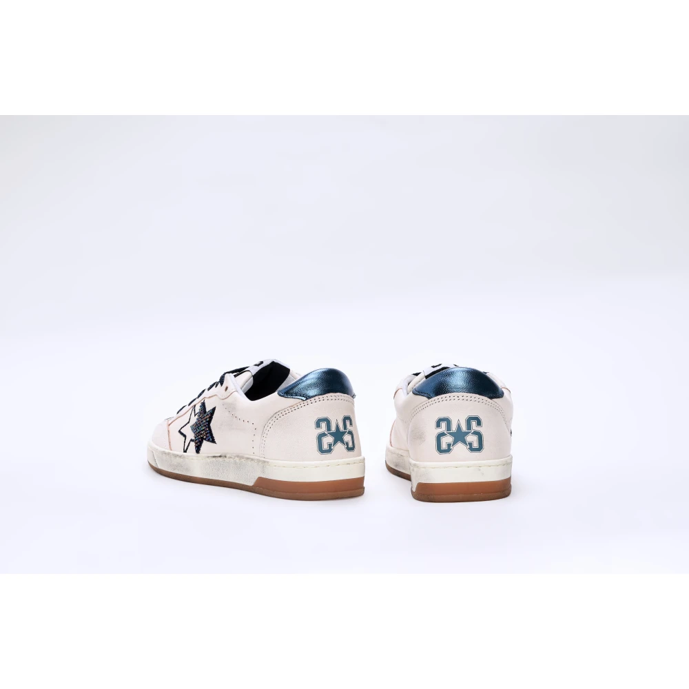 2STAR Sneakers
