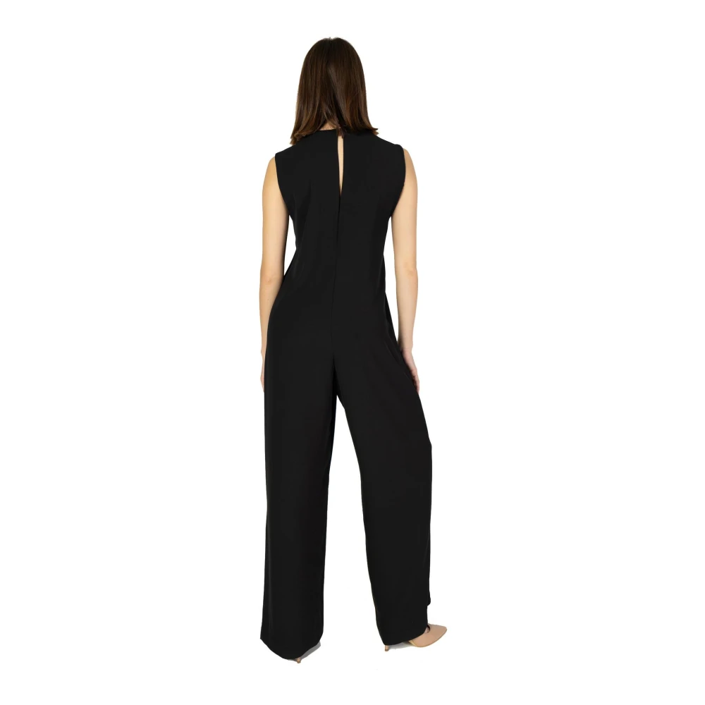 Sandro Ferrone Zwarte mouwloze V-hals jumpsuit met knoopsluiting Black Dames