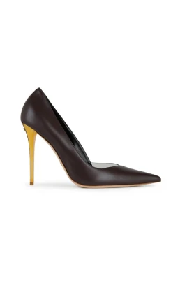Sharp Pumps med utskurna detaljer