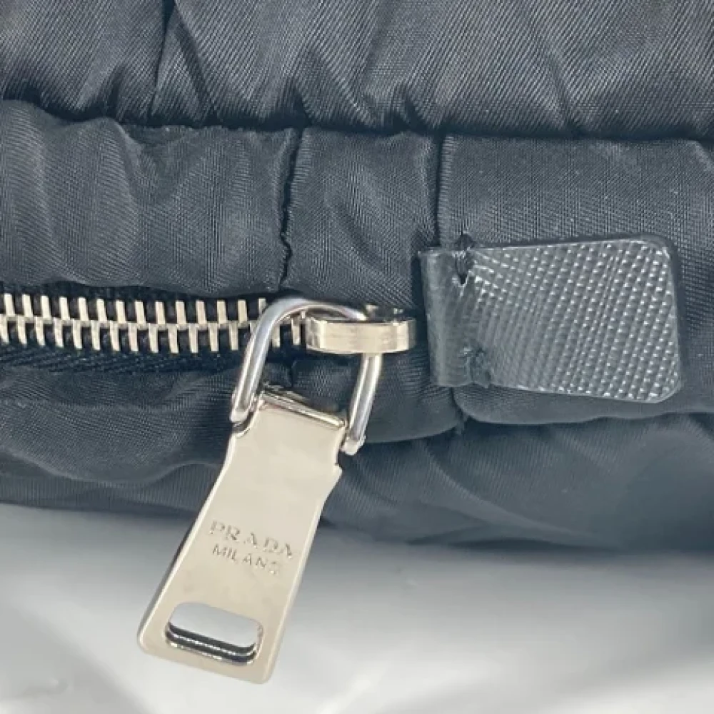 Prada Vintage Pre-owned Nylon handbags Black Dames
