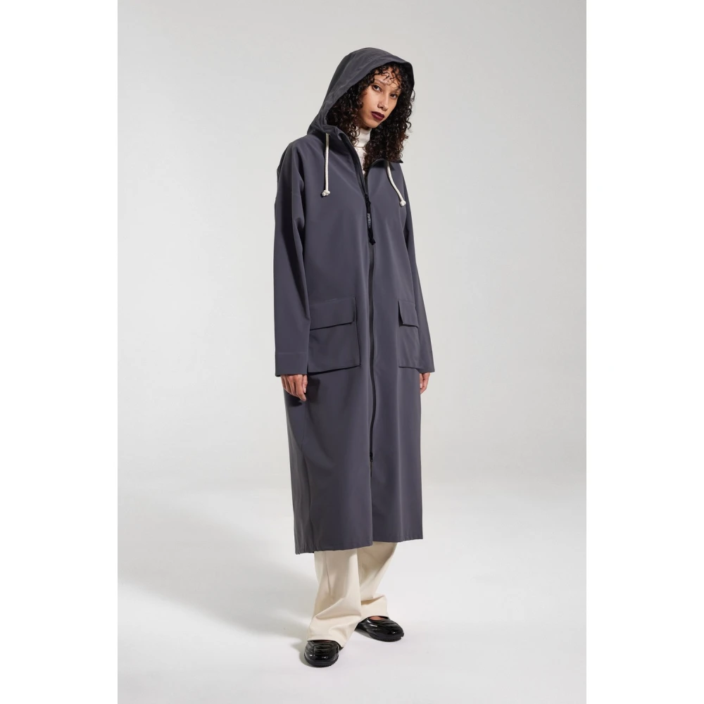 Stutterheim Mat Lang Regenjas met Aqua Guard Rits Blue Dames