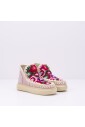 tige-crochetee-baskets-multicolores