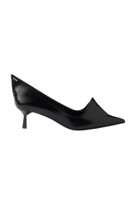 black-brushed-leather-pumps