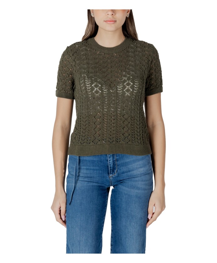 t-shirt-decontracte-col-rond