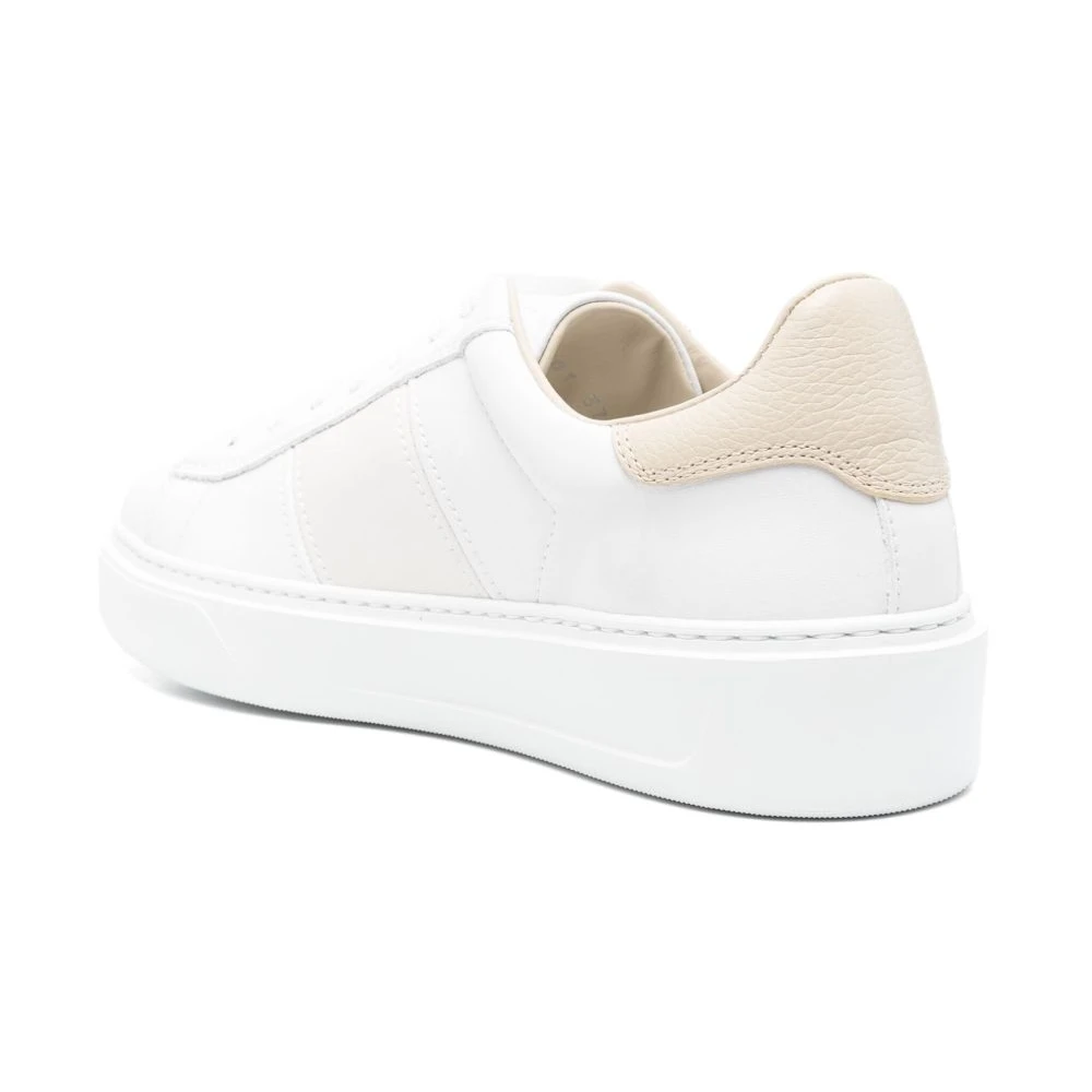 Woolrich Witte Sneakers Vetersluiting Platte Rubberen Zool White Dames