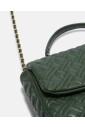 sac-a-main-avec-texture-tissee