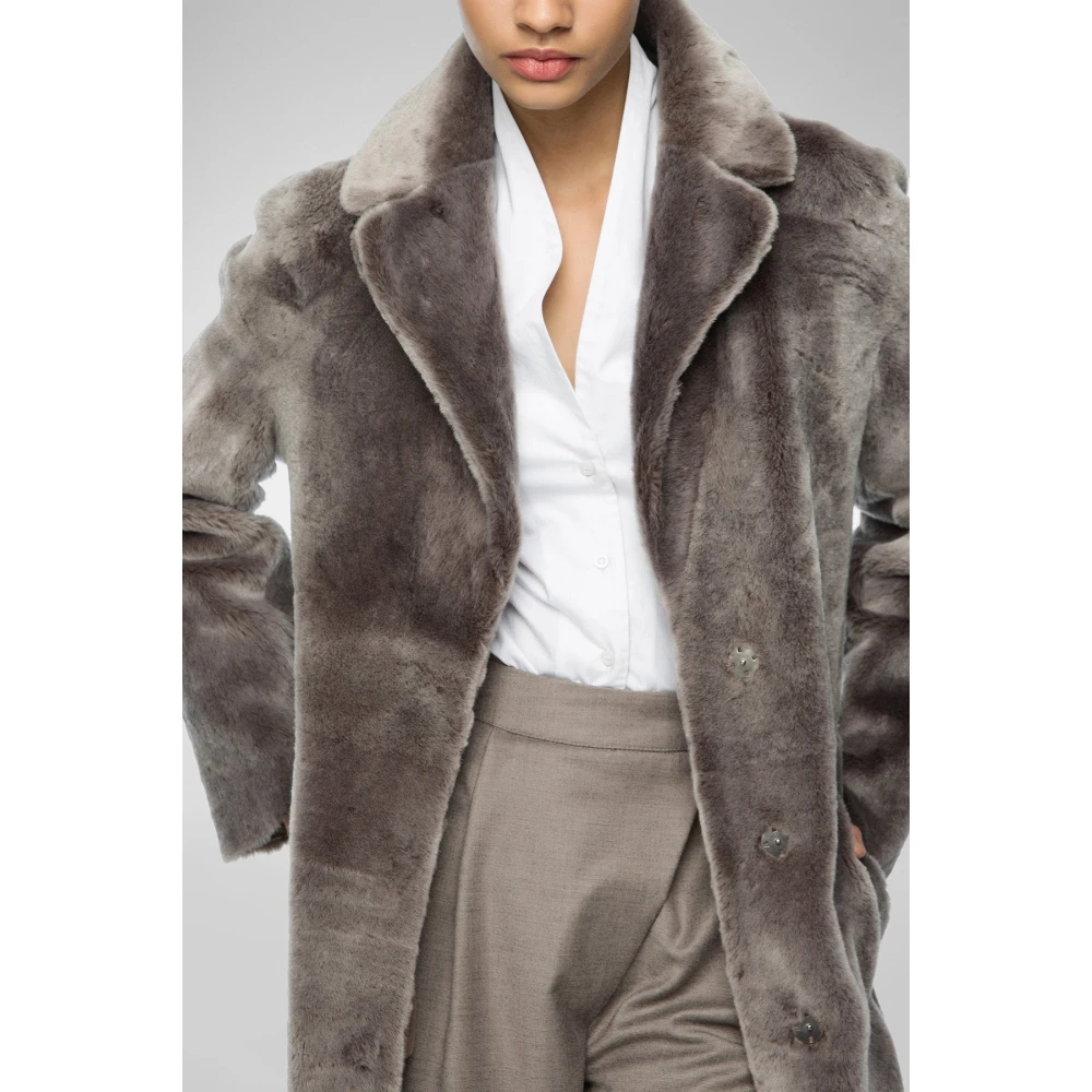 Vespucci by VSP Jennifer Warm Grijs Shearling Jas Gray Dames