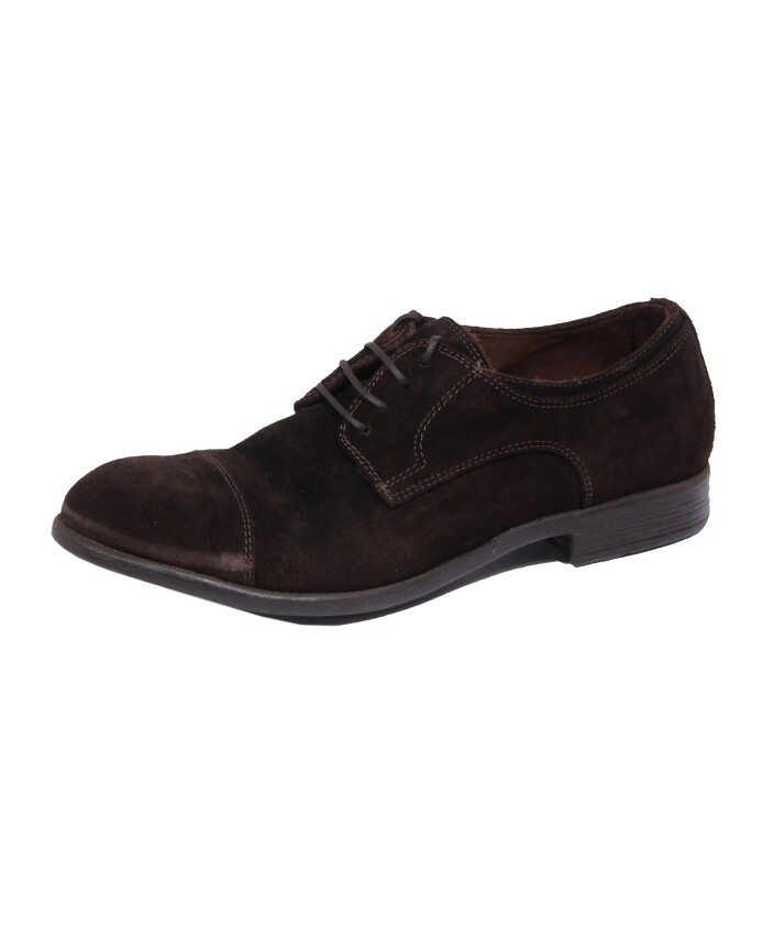 chaussure-en-daim-a-effet-vintage-fabriquee-en-italie
