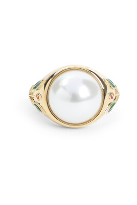 pearl-signet-ring