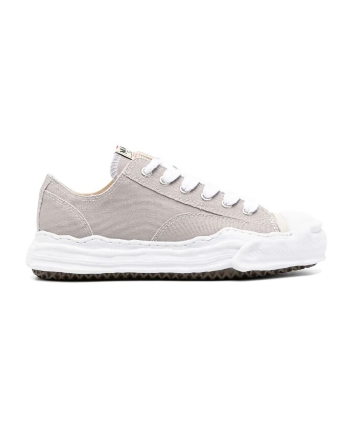 sneakers-basse-en-toile