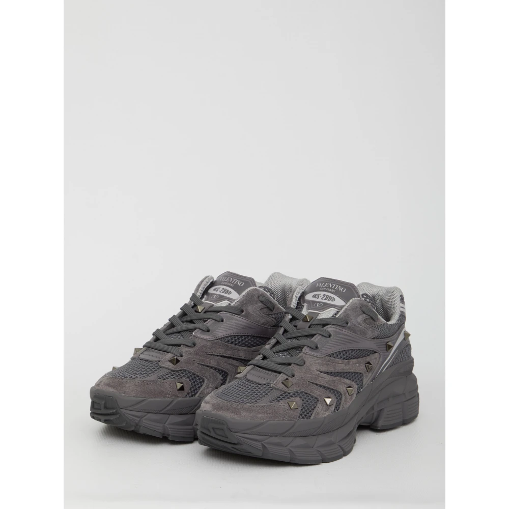 Valentino Garavani Grijze Mesh en Suede Sneakers met Studs Gray Heren