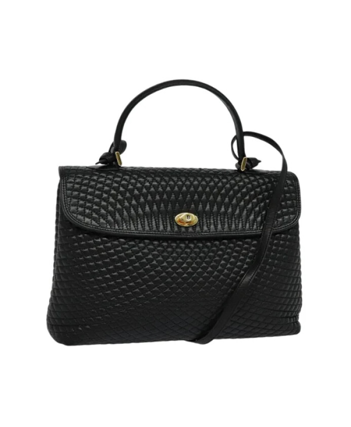 pre-owned-cuir-sacs-main