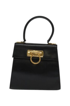 pre-owned-leather-handbags