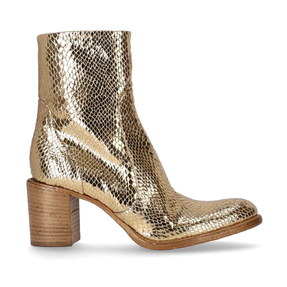 Shoes > Boots > Heeled Boots - - Strategia - Modalova