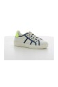 chaussures-enfants-bleues-modele-elegant