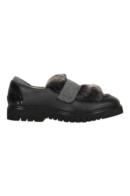 fur-leather-loafers-round-toeline