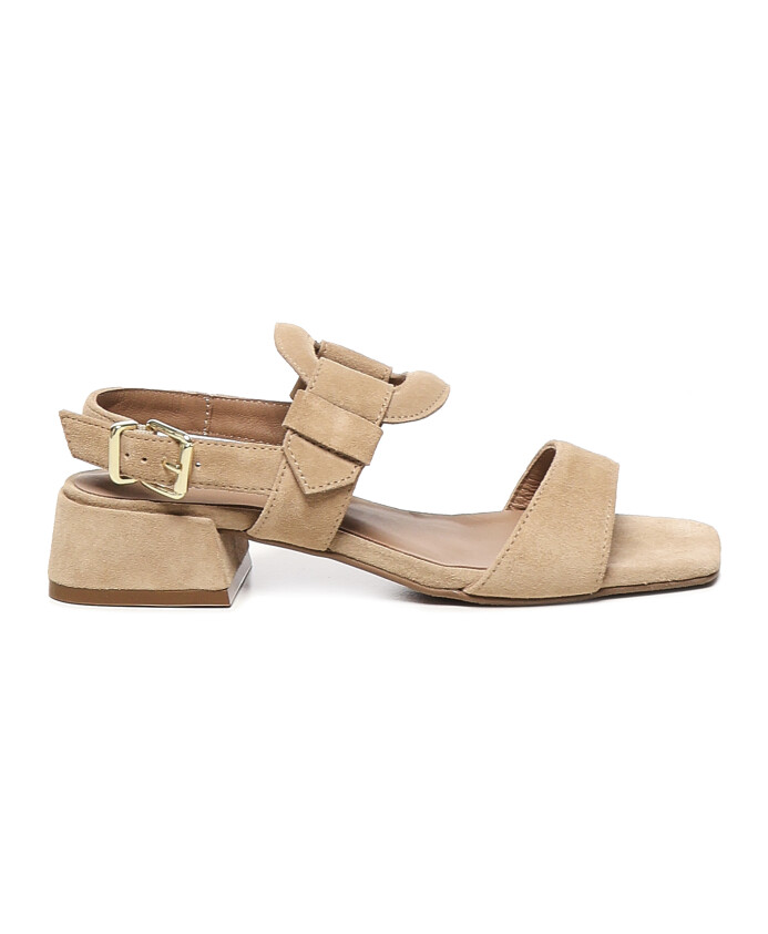 sandales-en-daim-avec-design-hublot
