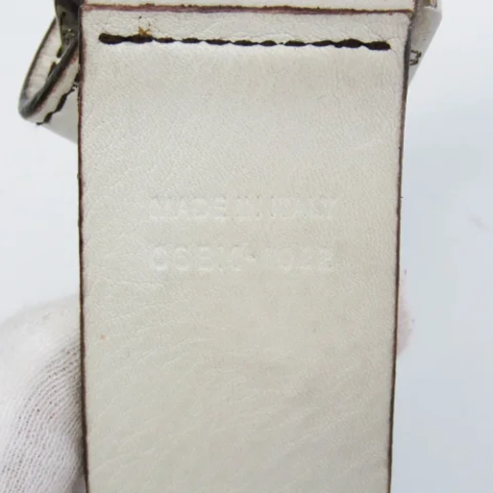 Dior Vintage Pre-owned Leather clutches White Dames