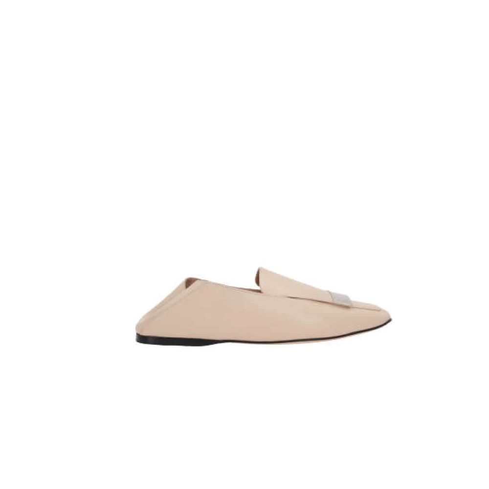 Sergio Rossi Ivoorleren Slipper met Vierkante Neus en Zilveren Metalen Plaque White Dames